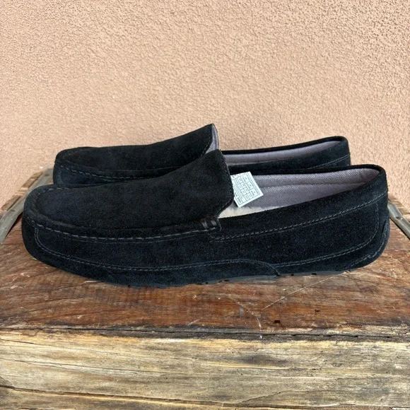 UGG Australia Men’s Alder Suede Leather Slipper